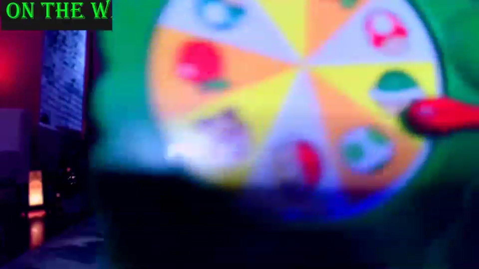 Gallery image thumbnail from CashmereFoxxx's myfreecams stream on, 02/12/2023, 08:27 image 3 of 20