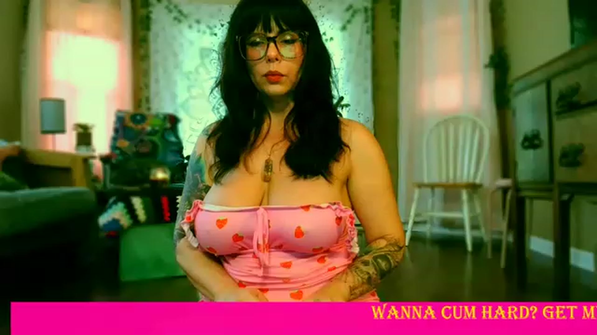 Gallery image thumbnail from CashmereFoxxx's myfreecams stream on, 02/27/2023, 19:53 image 20 of 20