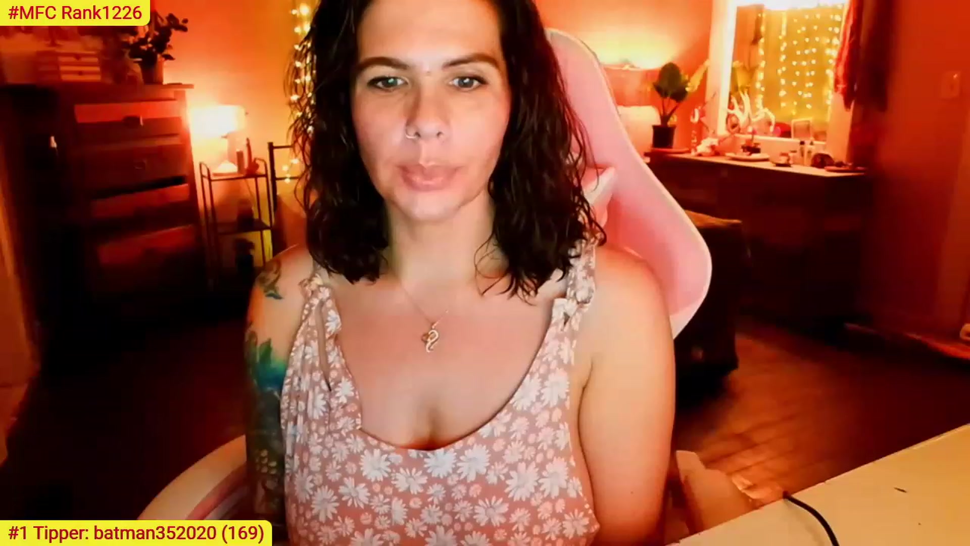 Gallery image thumbnail from CashmereFoxxx's myfreecams stream on, 07/12/2023, 03:05 image 20 of 20