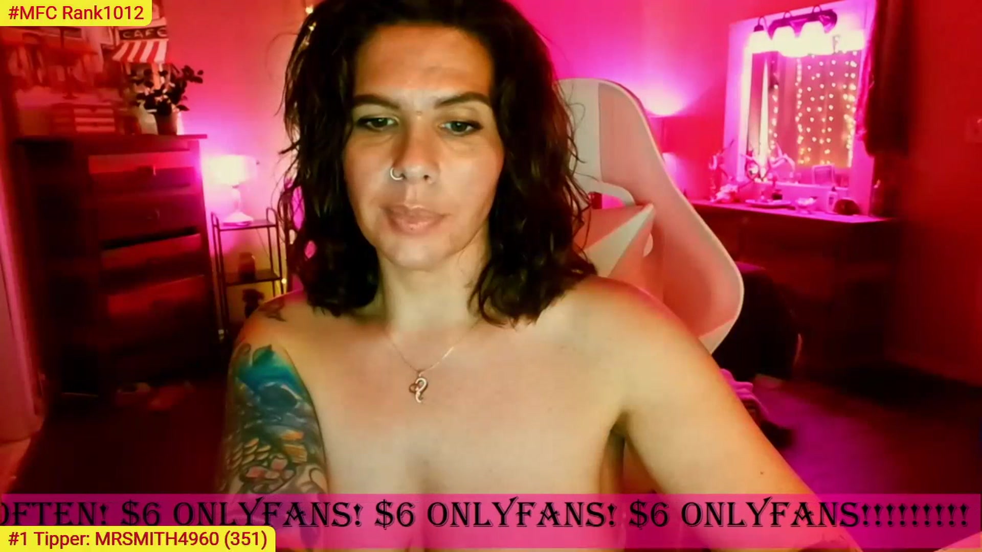 Gallery image thumbnail from CashmereFoxxx's myfreecams stream on, 07/15/2023, 18:20 image 15 of 20