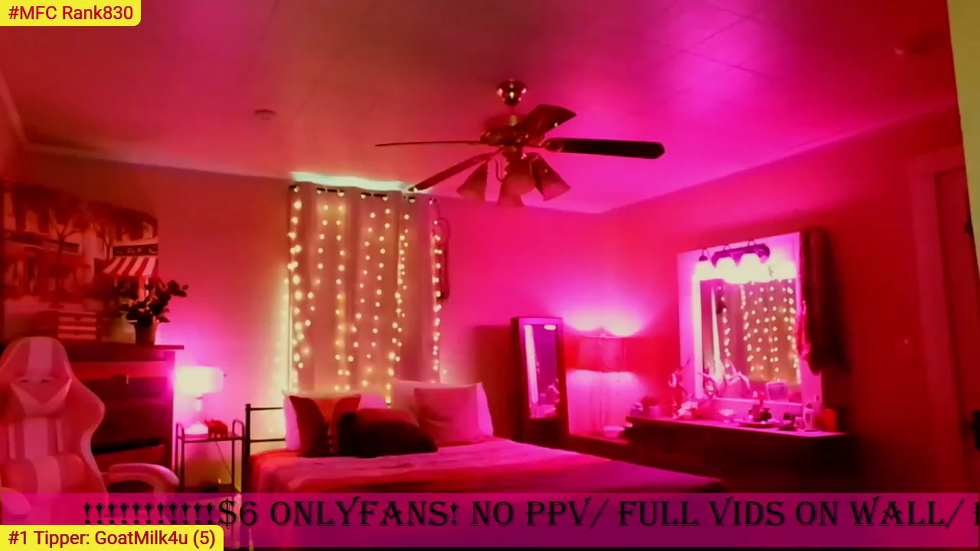 Gallery image thumbnail from CashmereFoxxx's myfreecams stream on, 07/17/2023, 22:42 image 13 of 20