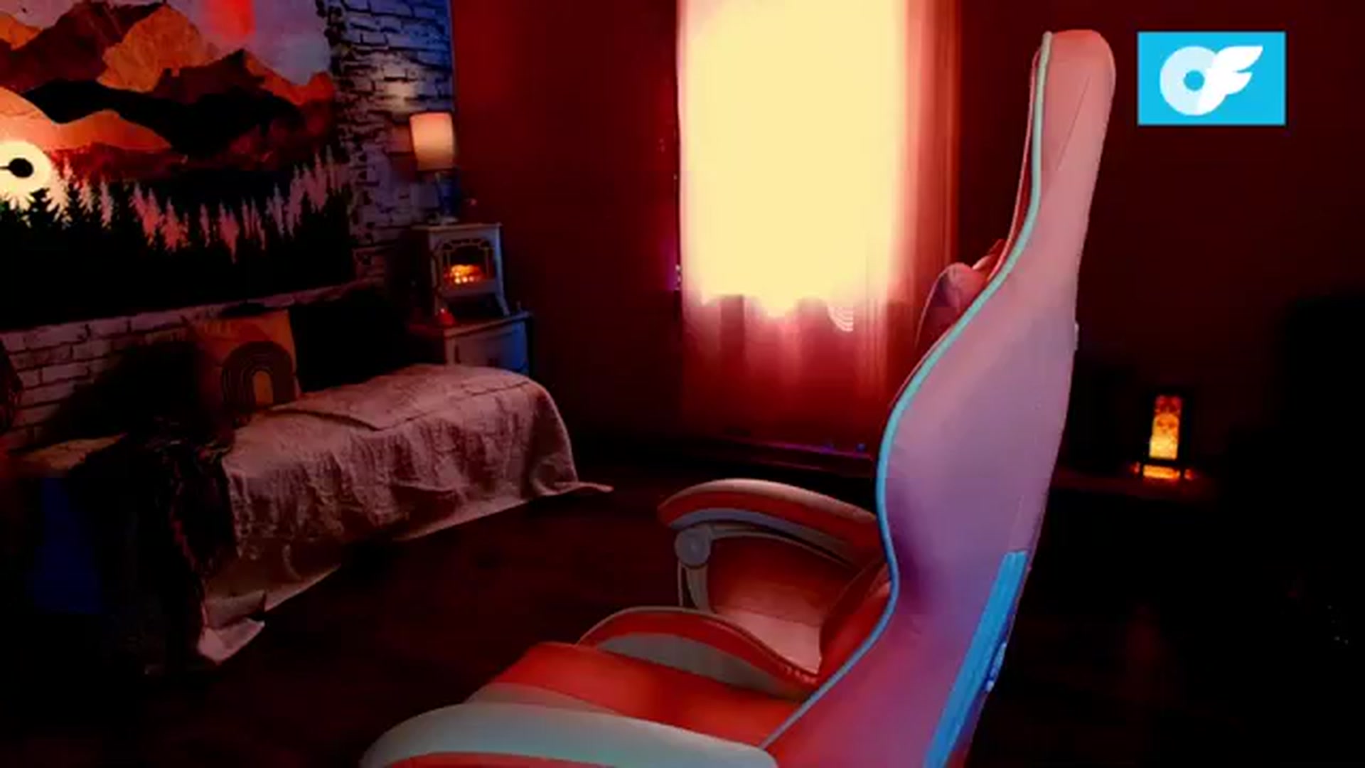 Gallery image thumbnail from CashmereFoxxx's myfreecams stream on, 08/16/2023, 20:19 image 16 of 20