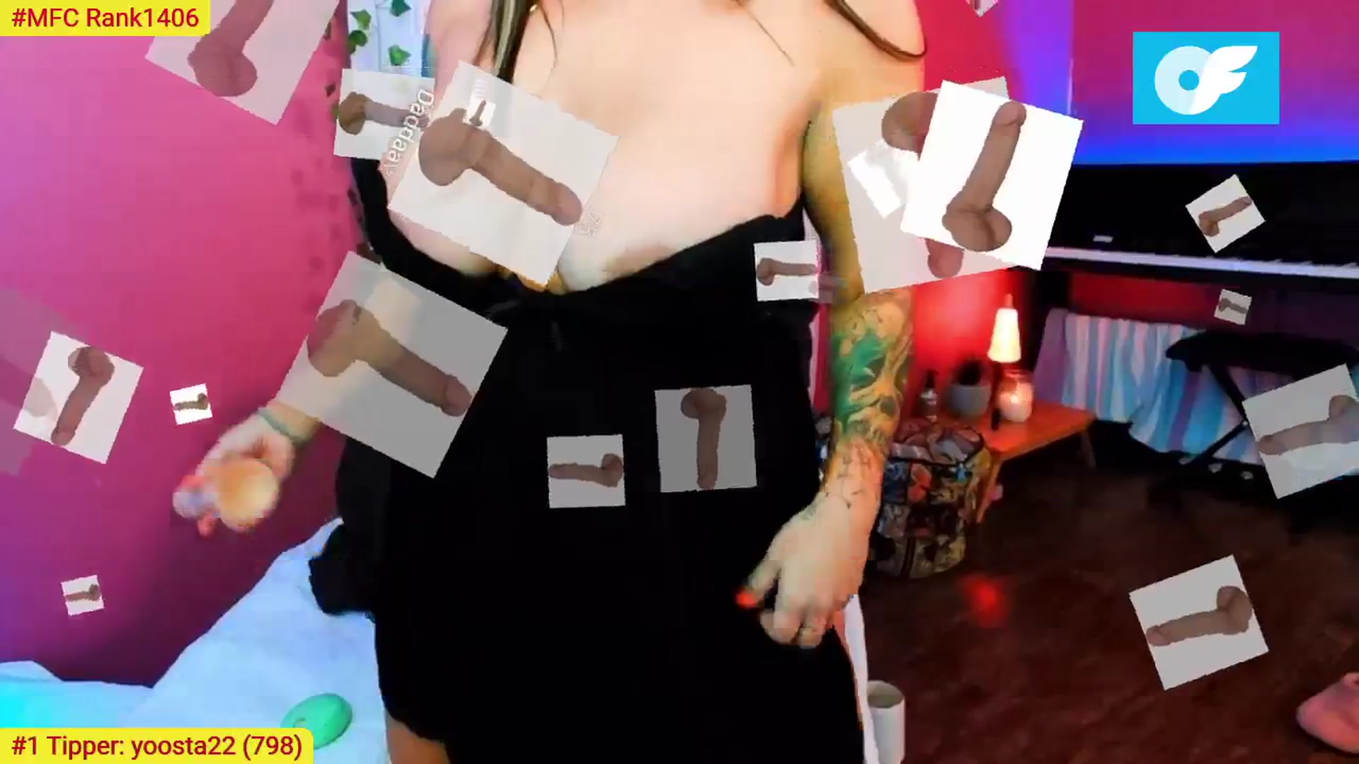 Gallery image thumbnail from CashmereFoxxx's myfreecams stream on, 08/29/2023, 22:56 image 14 of 20