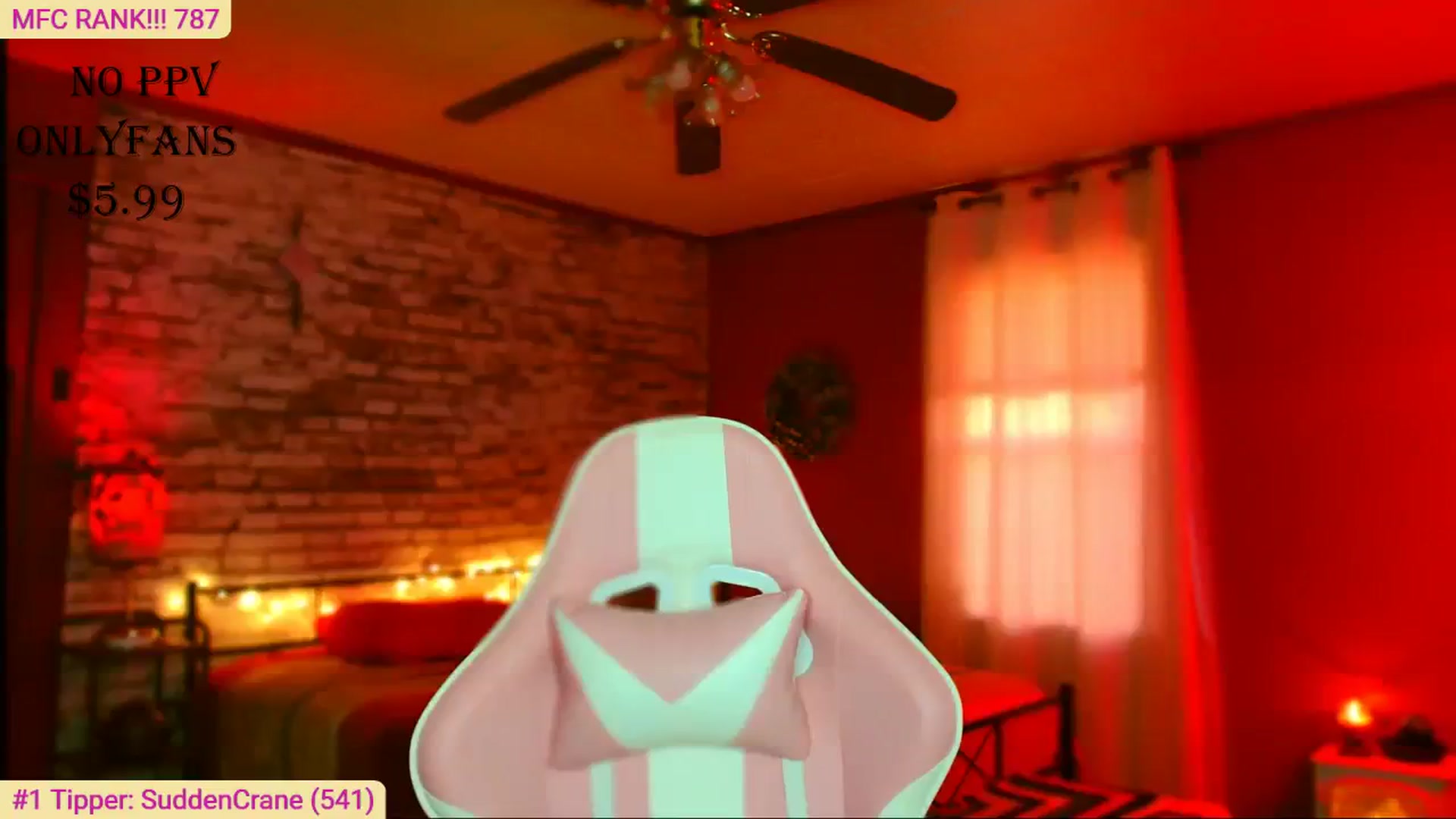 Gallery image thumbnail from CashmereFoxxx's myfreecams stream on, 01/21/2024, 23:21 image 18 of 20