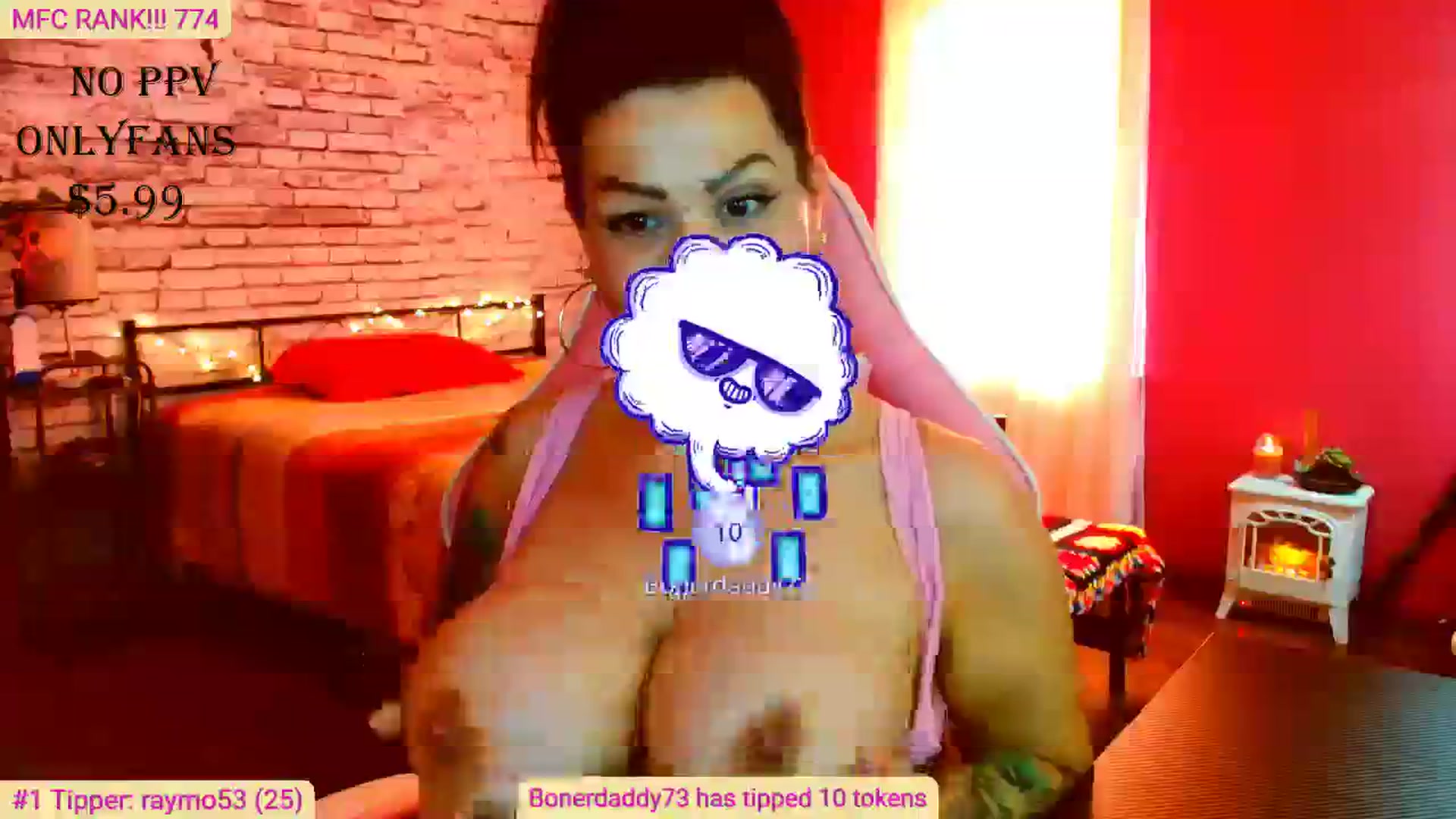Gallery image thumbnail from CashmereFoxxx's myfreecams stream on, 01/22/2024, 20:19 image 6 of 20