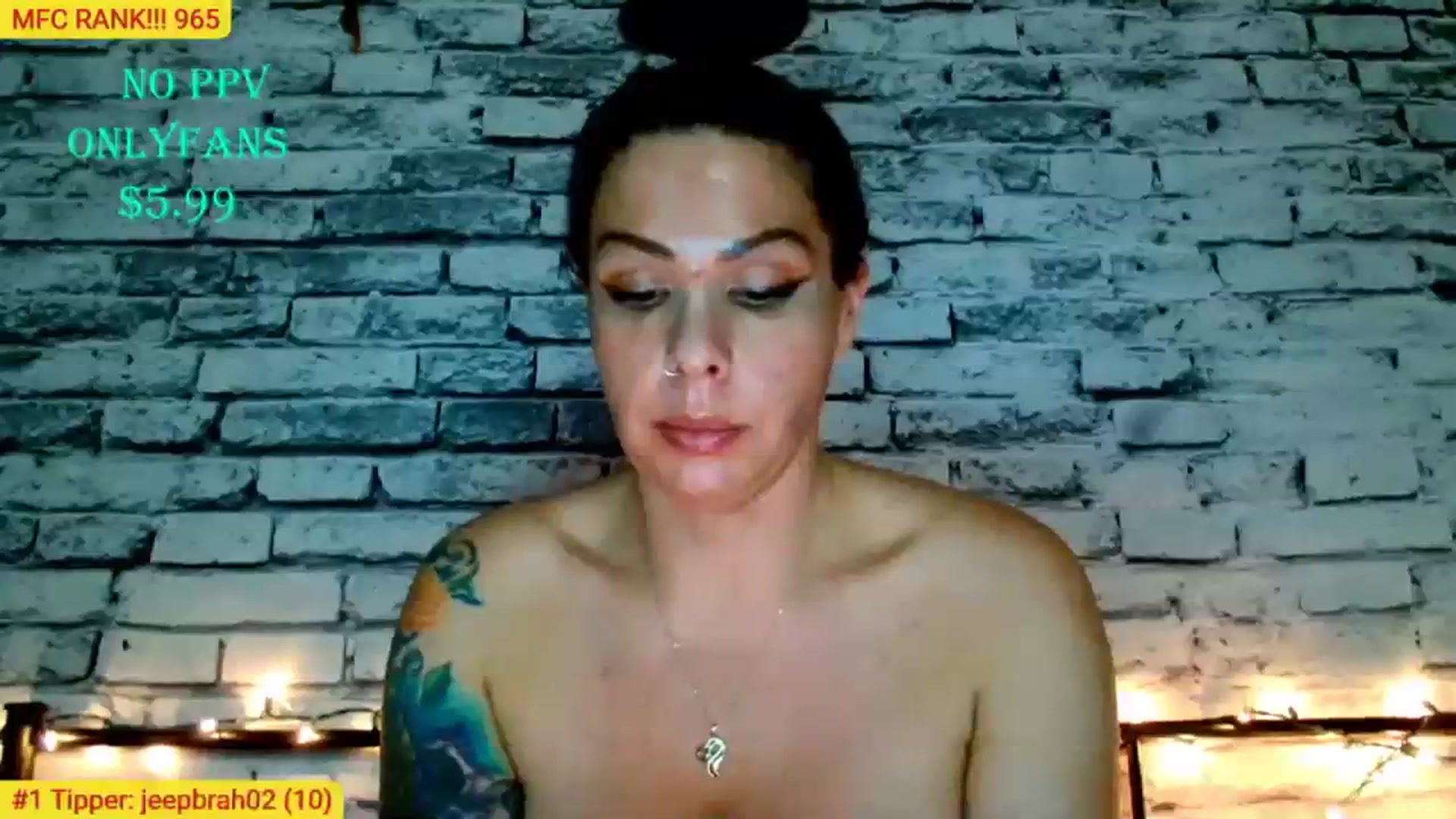 Gallery image thumbnail from CashmereFoxxx's myfreecams stream on, 01/31/2024, 24:55 image 19 of 20