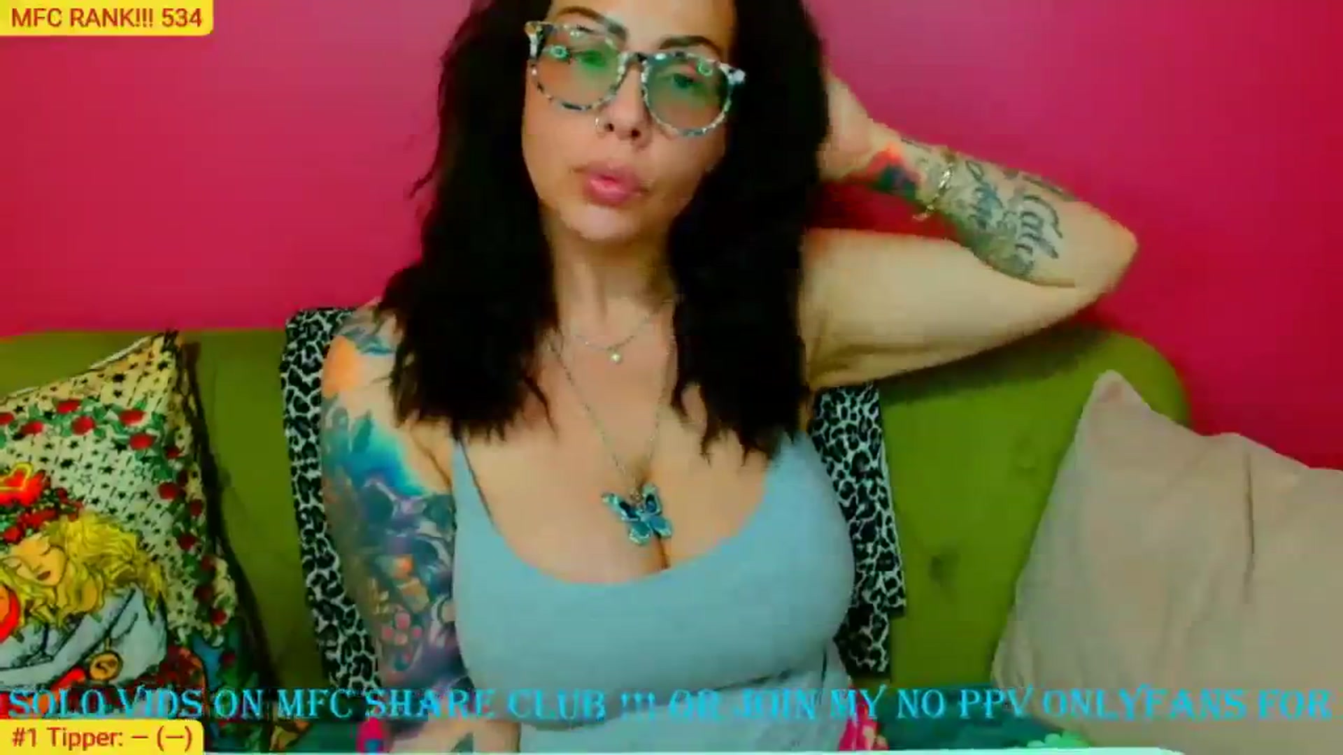 Gallery image thumbnail from CashmereFoxxx's myfreecams stream on, 03/20/2024, 20:46 image 2 of 20