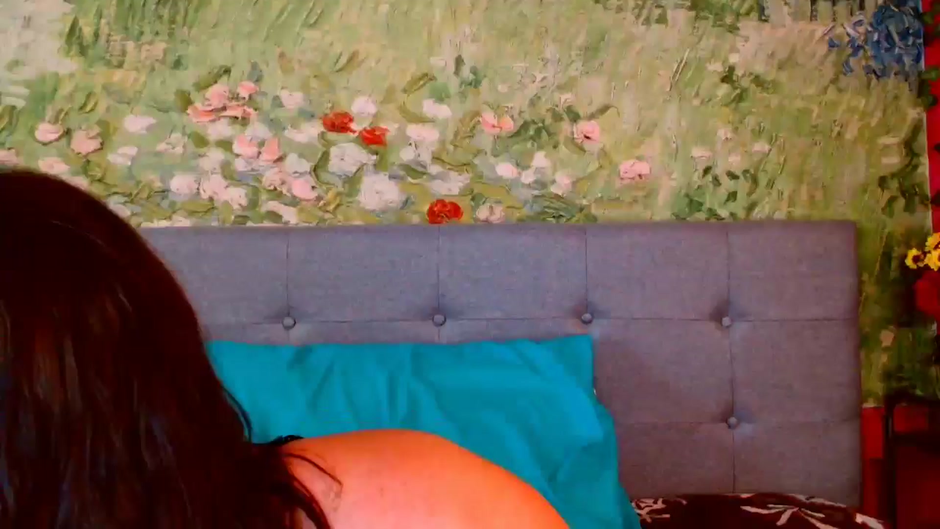 Gallery image thumbnail from CashmereFoxxx's myfreecams stream on, 05/03/2024, 19:41 image 1 of 20