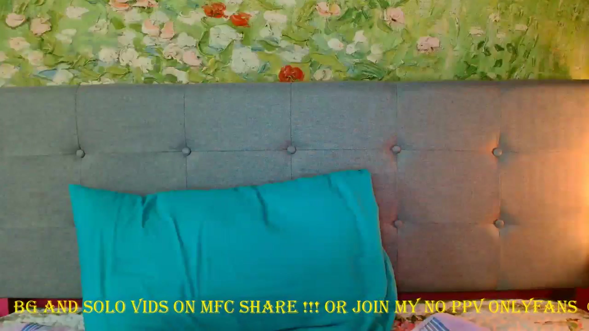 Gallery image thumbnail from CashmereFoxxx's myfreecams stream on, 05/22/2024, 17:35 image 20 of 20