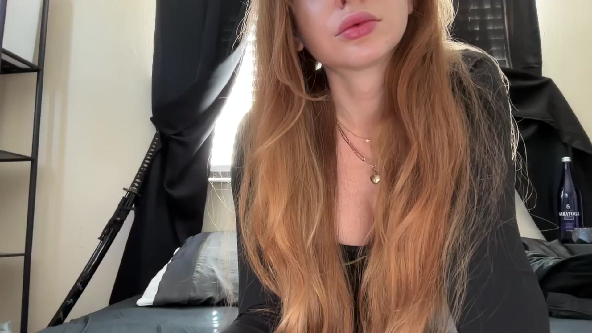 Gallery image thumbnail from Cashmire's myfreecams stream on, 11/14/2024, 16:18 image 14 of 20