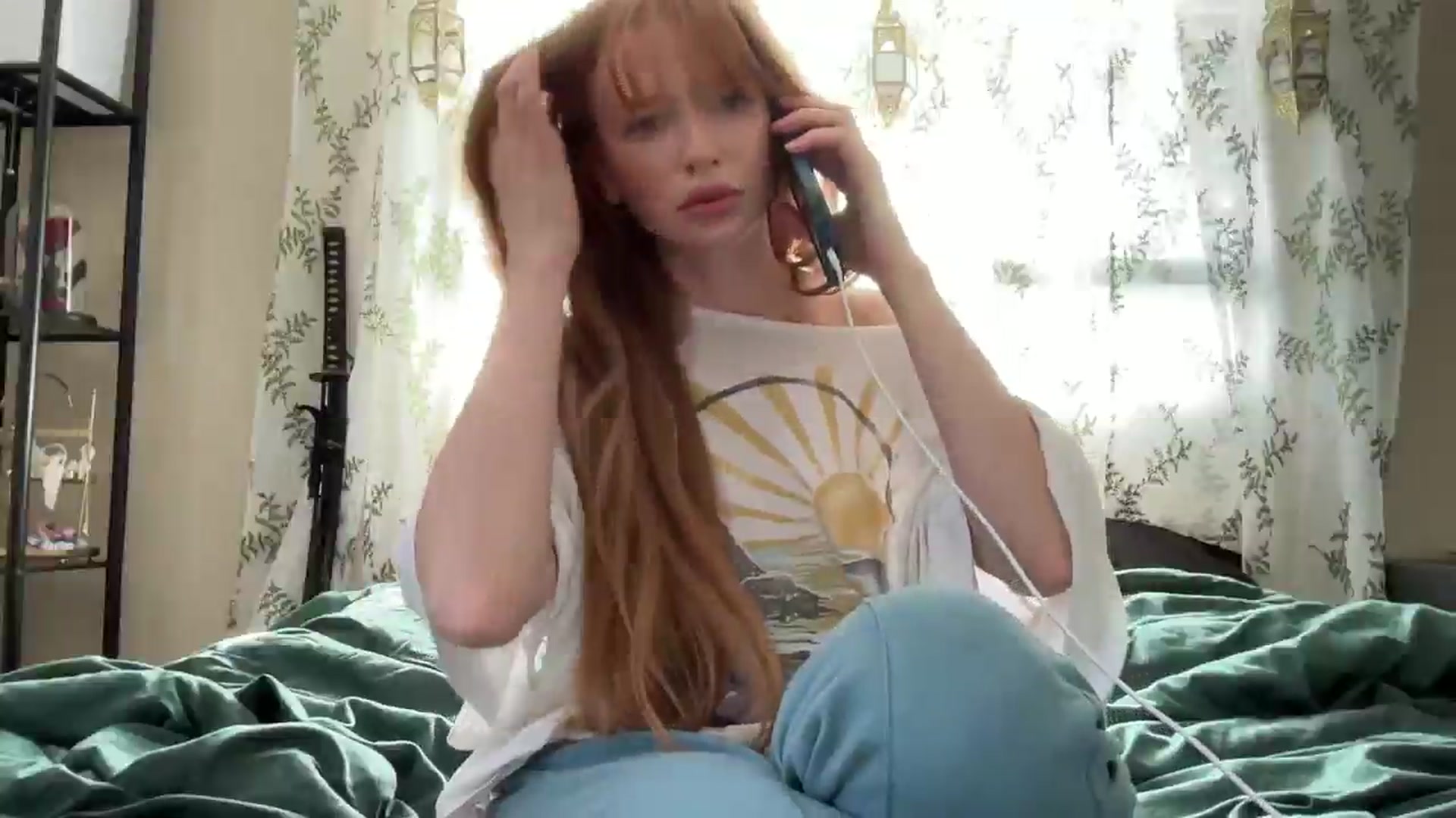 Gallery image thumbnail from Cashmire's myfreecams stream on, 01/01/2025, 18:15 image 20 of 20