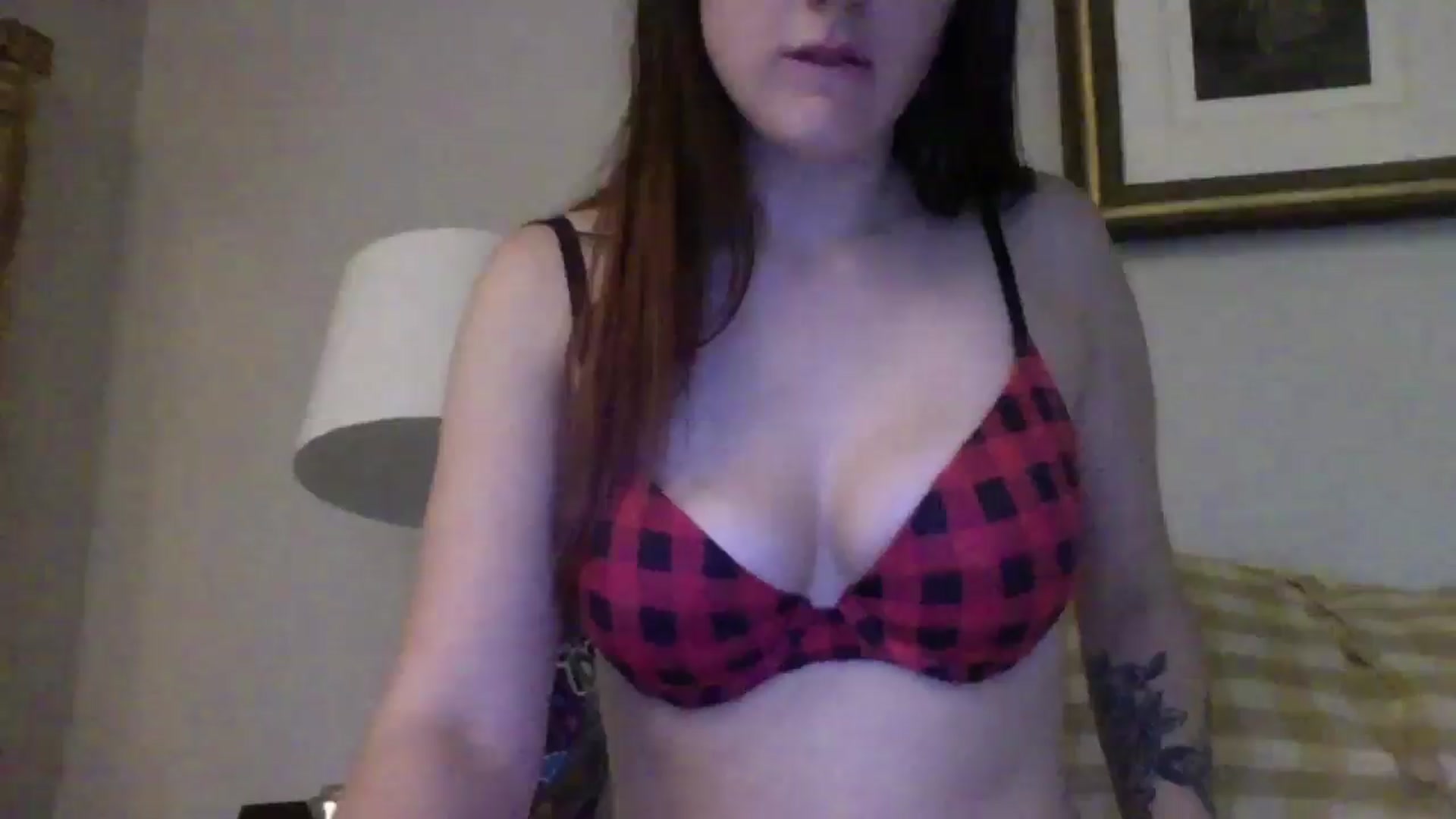 Gallery image thumbnail from CasperBrit's myfreecams stream on, 09/25/2024, 13:10 image 3 of 20