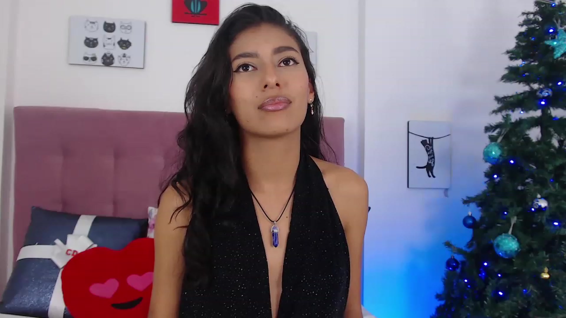 Gallery image thumbnail from Cassey_'s myfreecams stream on, 12/31/2022, 24:56 image 17 of 20