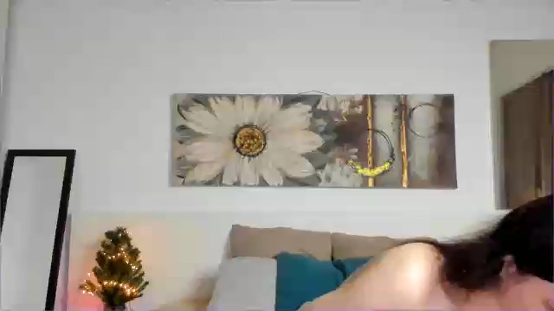 Gallery image thumbnail from CassidyJoy's myfreecams stream on, 12/26/2022, 21:36 image 16 of 20