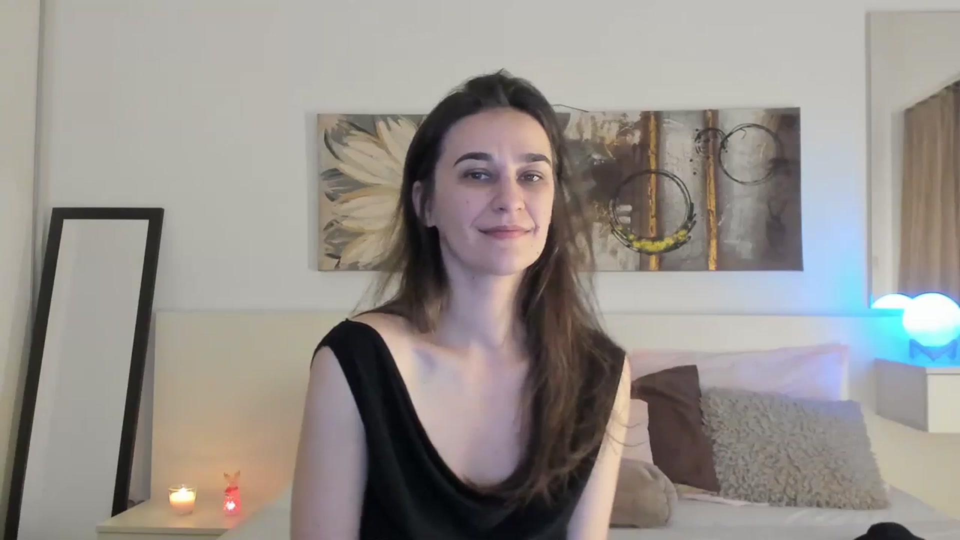 Gallery image thumbnail from CassidyJoy's myfreecams stream on, 12/25/2023, 18:23 image 6 of 20