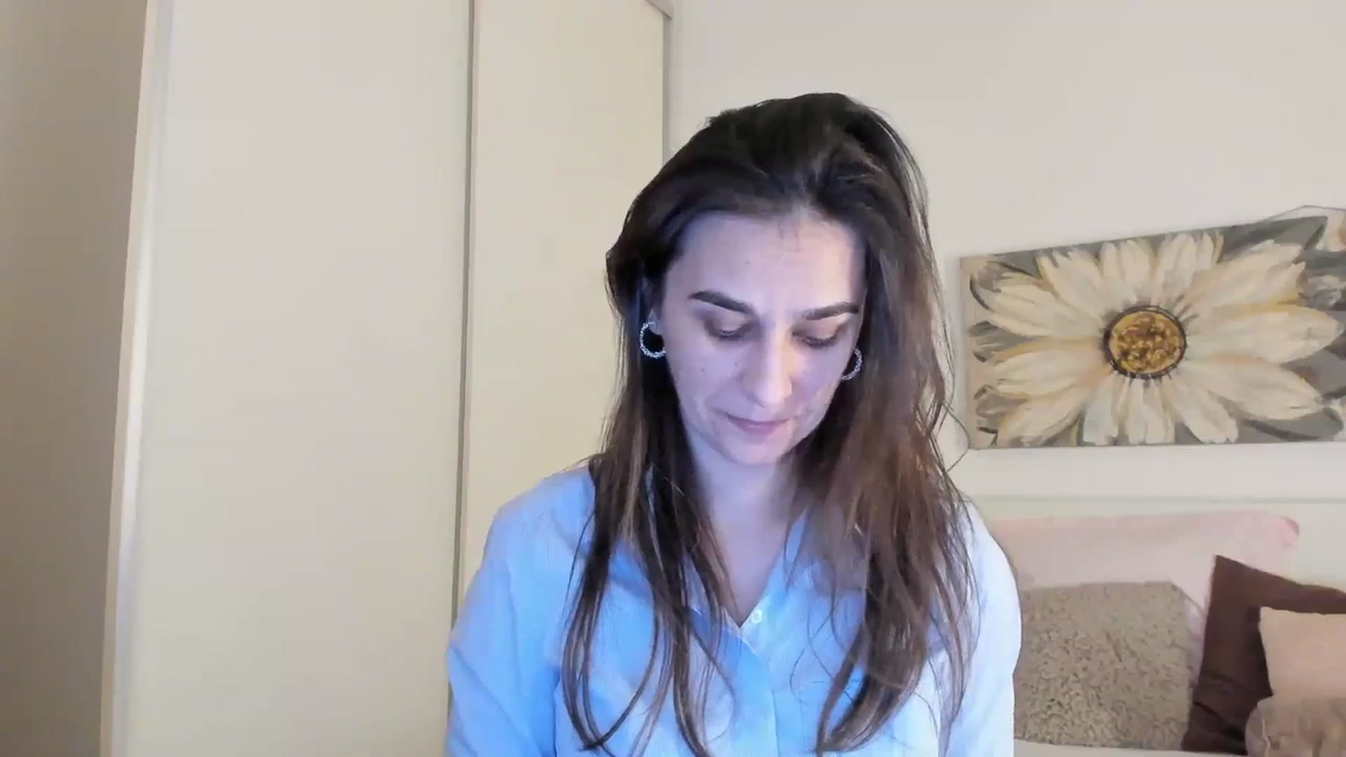 Gallery image thumbnail from CassidyJoy's myfreecams stream on, 12/27/2023, 18:24 image 2 of 20