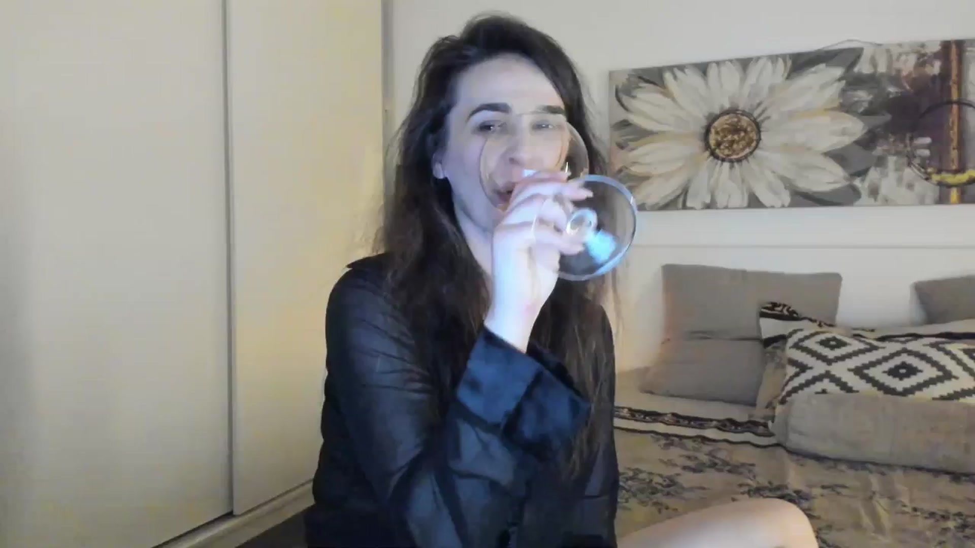 Gallery image thumbnail from CassidyJoy's myfreecams stream on, 12/31/2023, 21:27 image 13 of 20