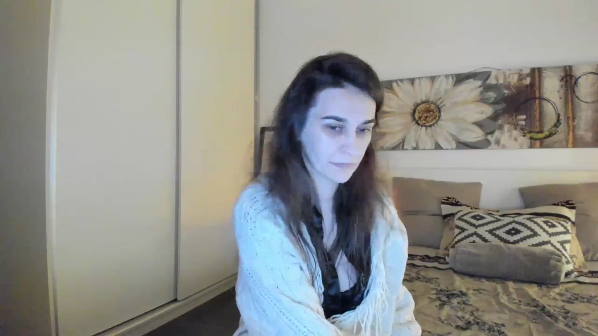 Gallery image thumbnail from CassidyJoy's myfreecams stream on, 12/31/2023, 22:27 image 14 of 20