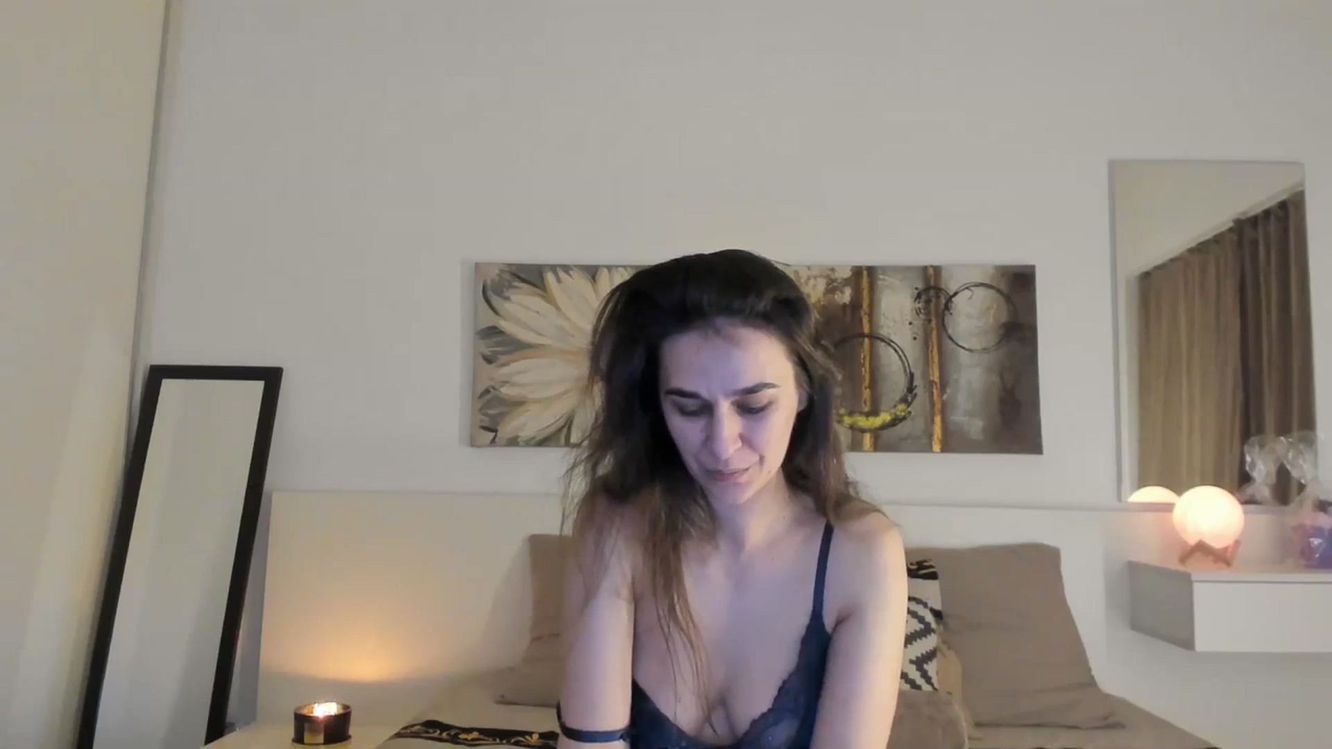 Gallery image thumbnail from CassidyJoy's myfreecams stream on, 01/01/2024, 19:05 image 16 of 20