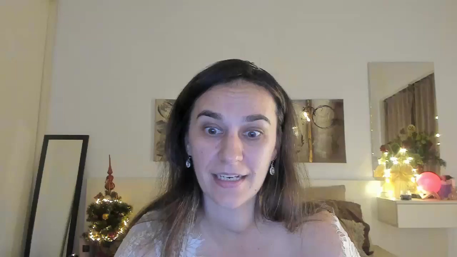 Gallery image thumbnail from CassidyJoy's myfreecams stream on, 12/05/2024, 19:41 image 3 of 20