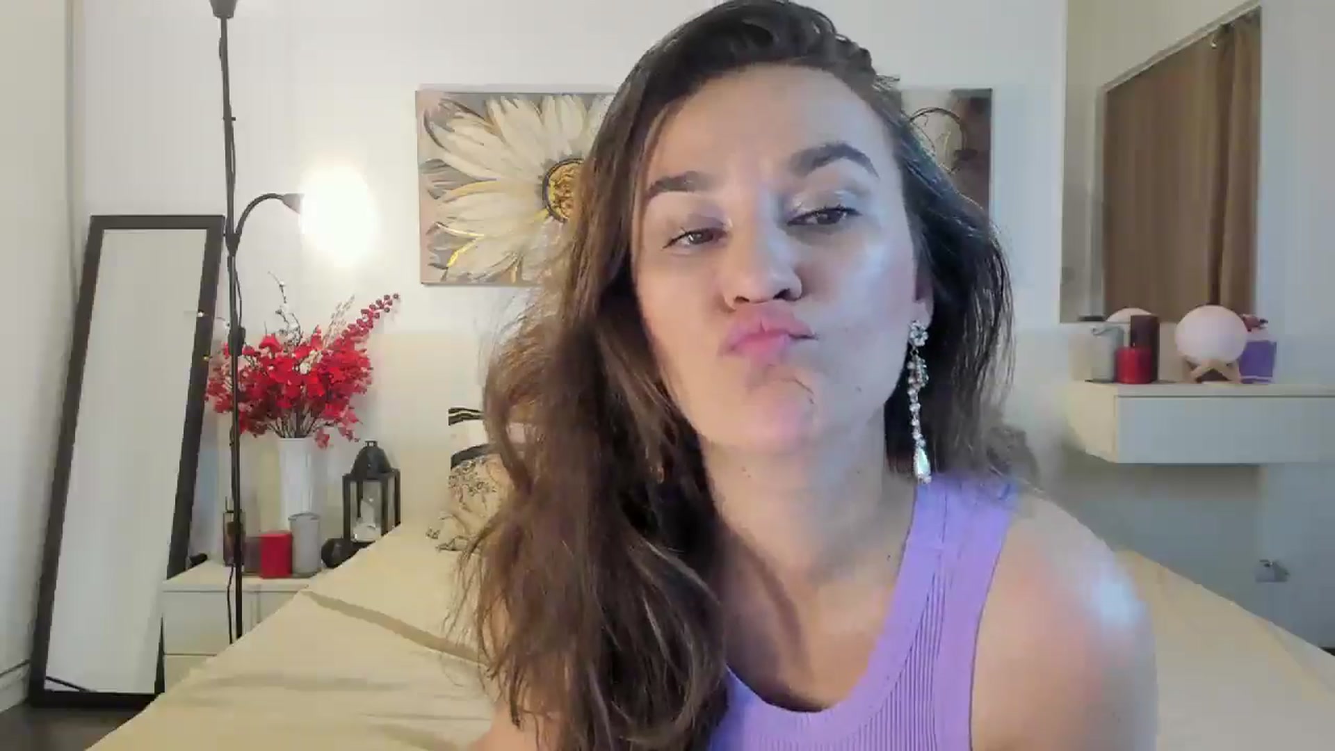 Gallery image thumbnail from CassidyJoy's myfreecams stream on, 07/15/2025, 19:07 image 10 of 20