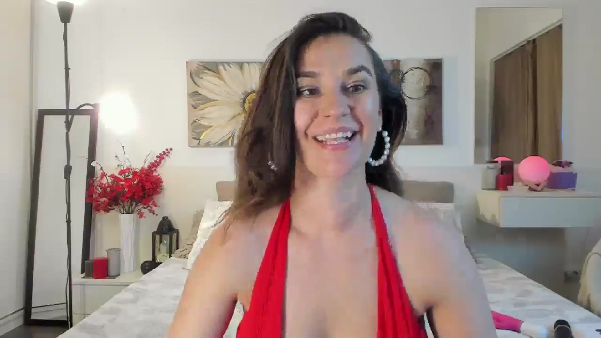 Gallery image thumbnail from CassidyJoy's myfreecams stream on, 07/26/2025, 20:03 image 2 of 20