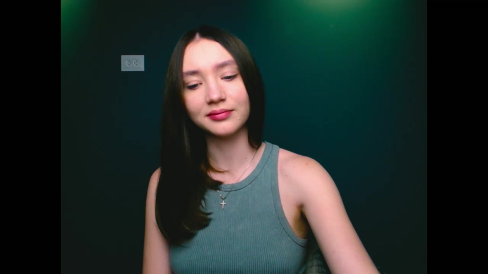 Gallery image thumbnail from Cassidy_Miss's myfreecams stream on, 12/25/2024, 18:41 image 17 of 20