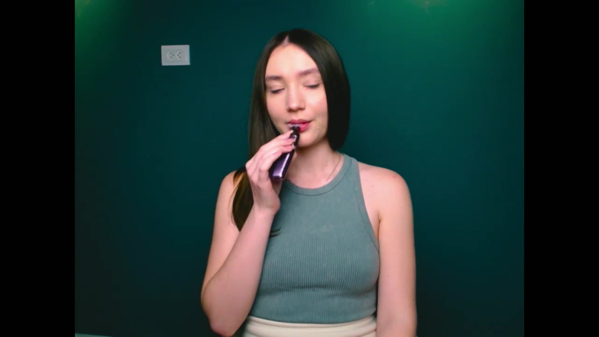 Gallery image thumbnail from Cassidy_Miss's myfreecams stream on, 12/25/2024, 20:36 image 19 of 20