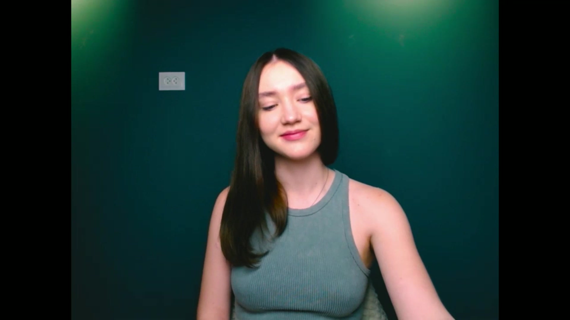 Gallery image thumbnail from Cassidy_Miss's myfreecams stream on, 12/25/2024, 20:36 image 16 of 20
