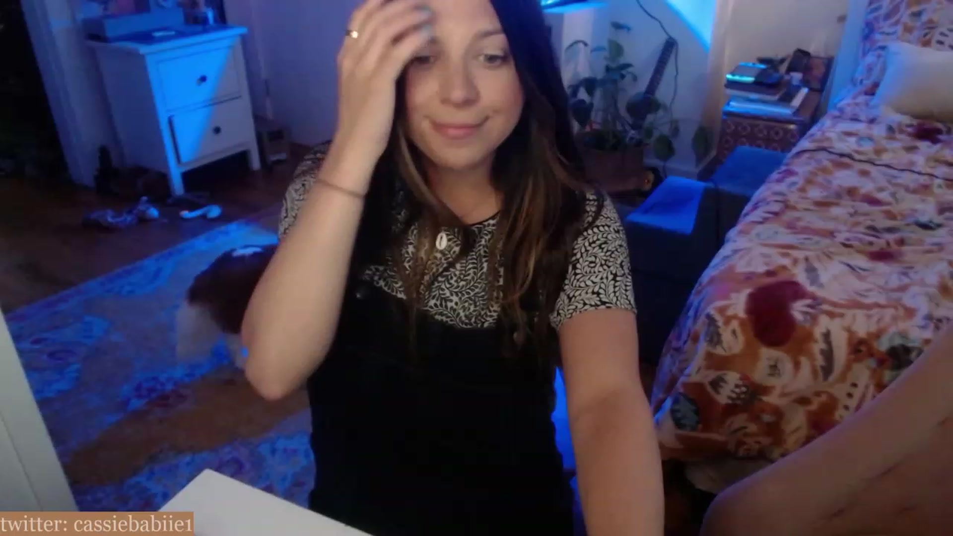 Gallery image thumbnail from CassieBabiie's myfreecams stream on, 06/10/2023, 24:23 image 8 of 20