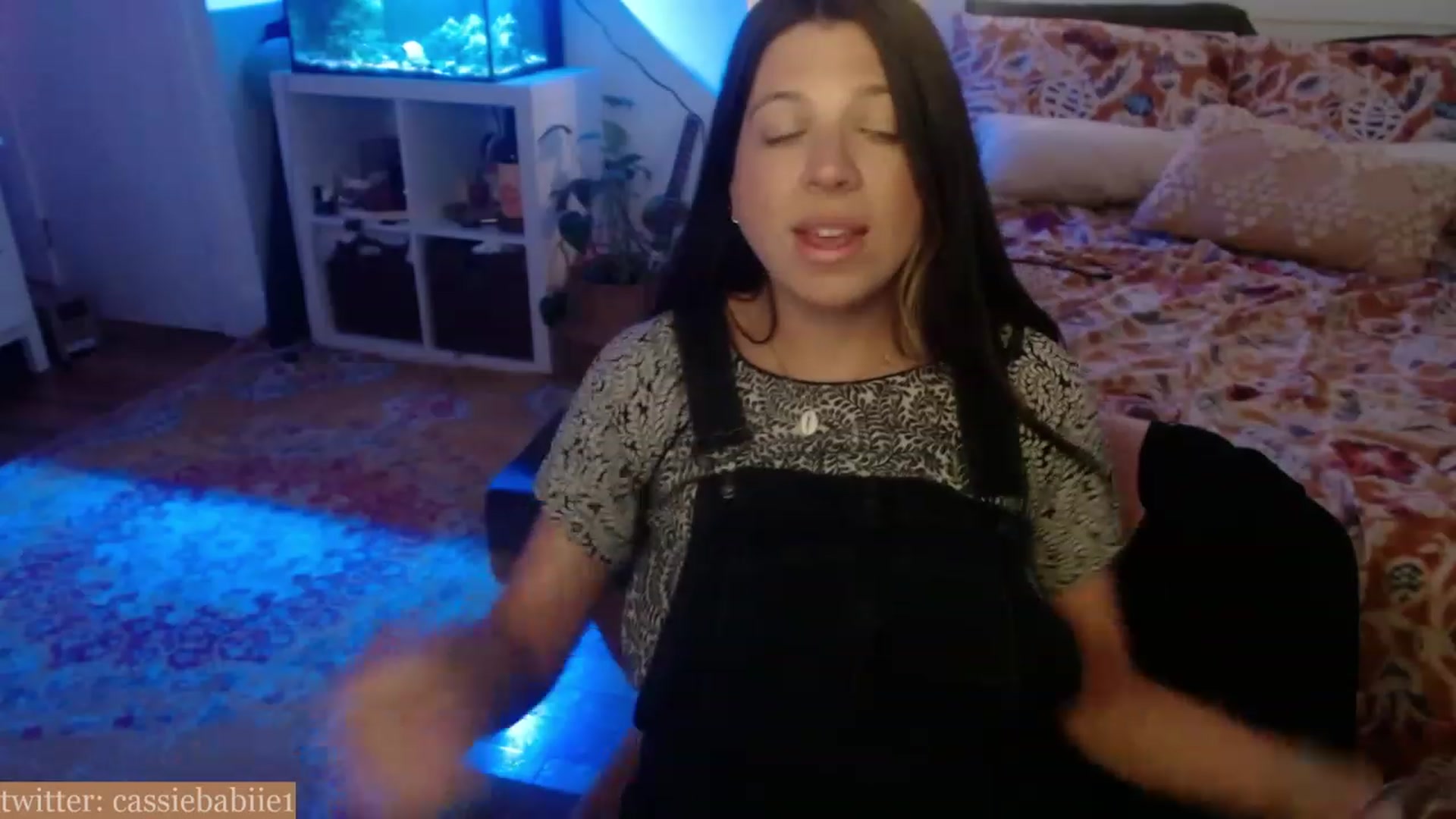 Gallery image thumbnail from CassieBabiie's myfreecams stream on, 06/10/2023, 24:23 image 11 of 20