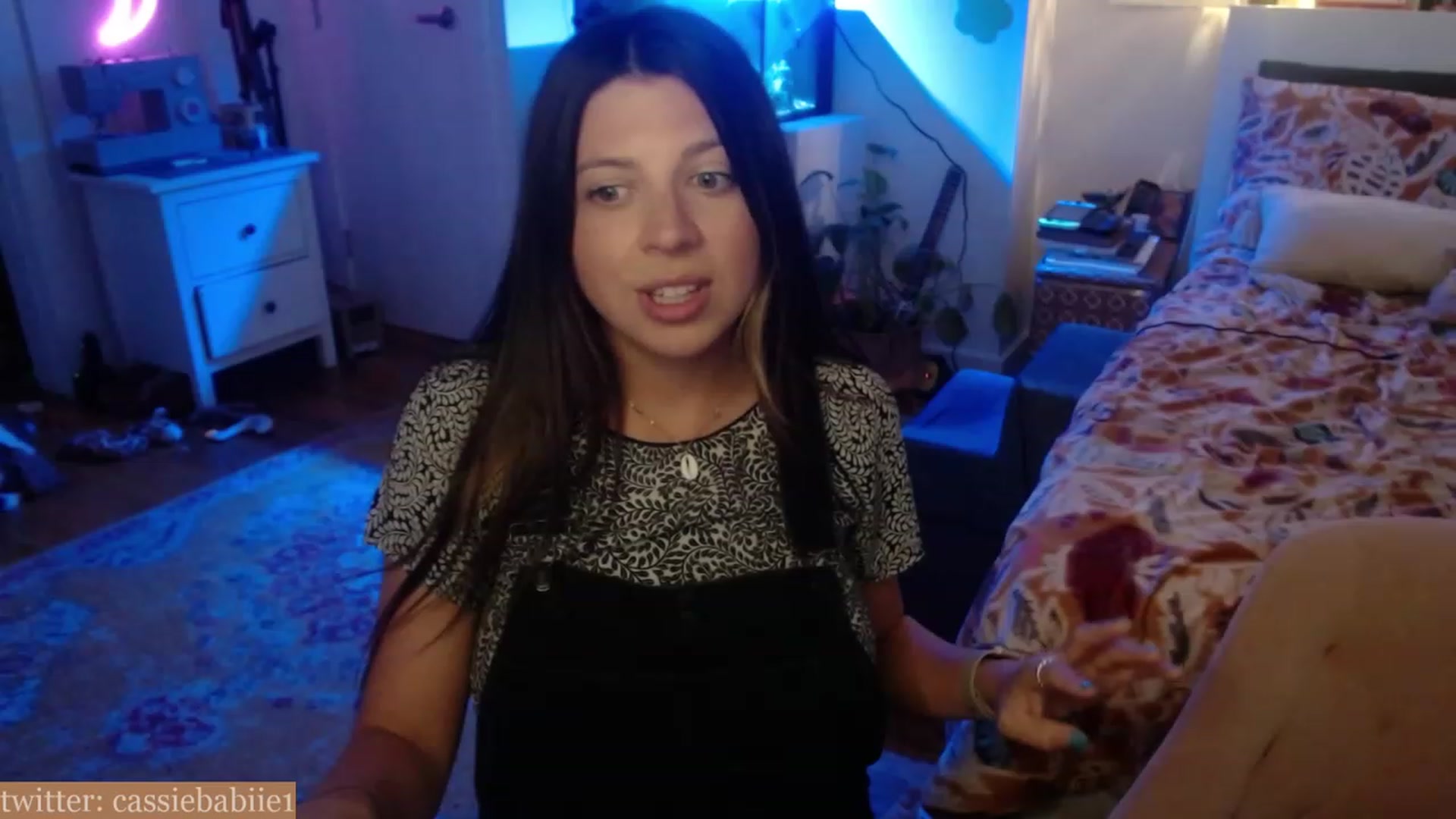 Gallery image thumbnail from CassieBabiie's myfreecams stream on, 06/10/2023, 24:23 image 15 of 20