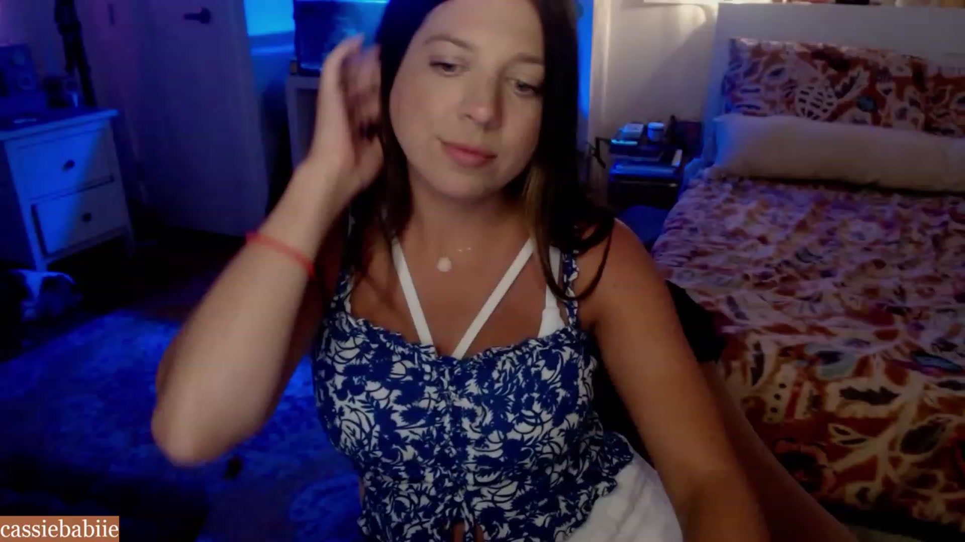 Gallery image thumbnail from CassieBabiie's myfreecams stream on, 06/27/2023, 02:15 image 18 of 20