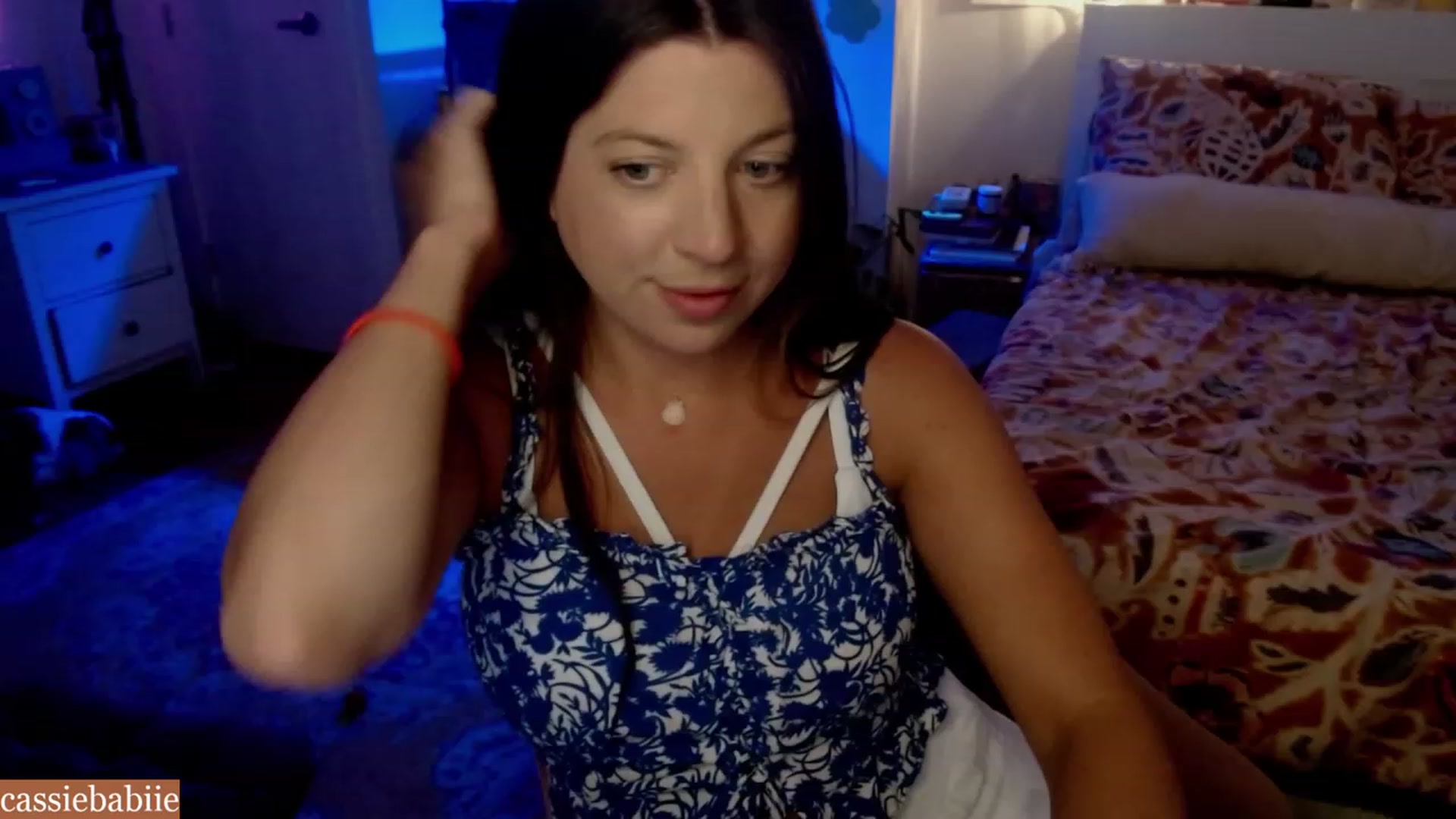 Gallery image thumbnail from CassieBabiie's myfreecams stream on, 06/27/2023, 02:15 image 19 of 20