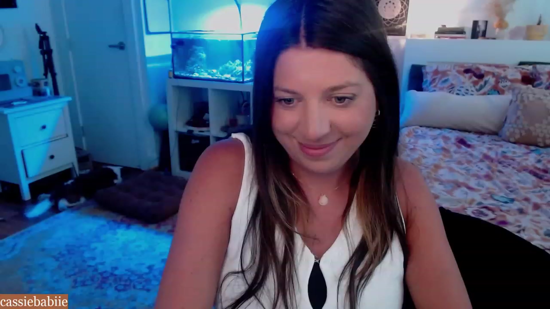 Gallery image thumbnail from CassieBabiie's myfreecams stream on, 06/27/2023, 20:22 image 11 of 20
