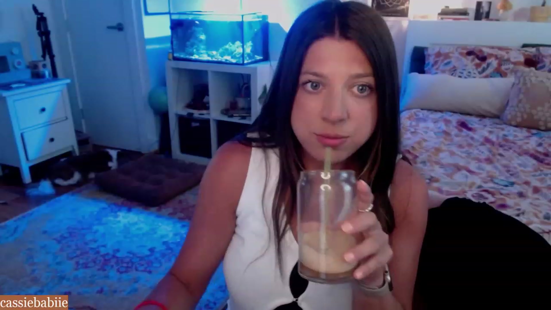 Gallery image thumbnail from CassieBabiie's myfreecams stream on, 06/27/2023, 20:22 image 20 of 20