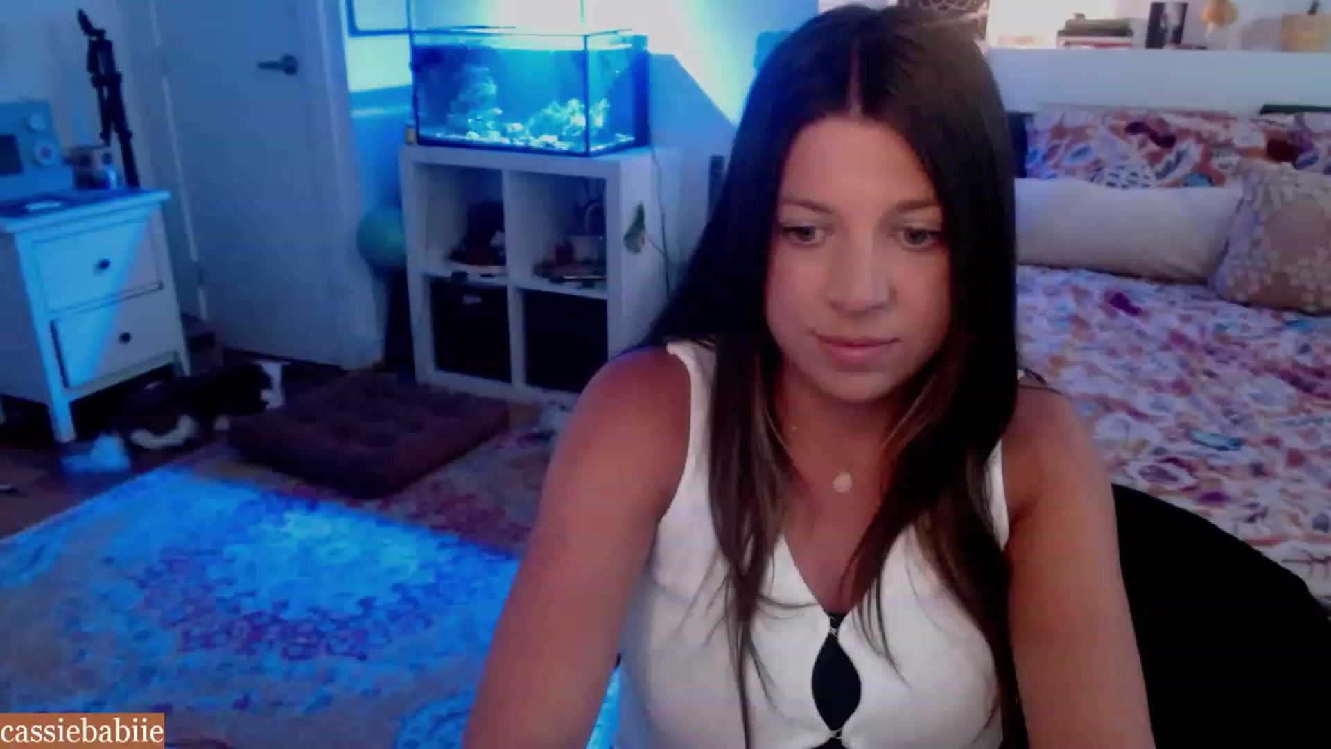Gallery image thumbnail from CassieBabiie's myfreecams stream on, 06/27/2023, 20:58 image 1 of 20
