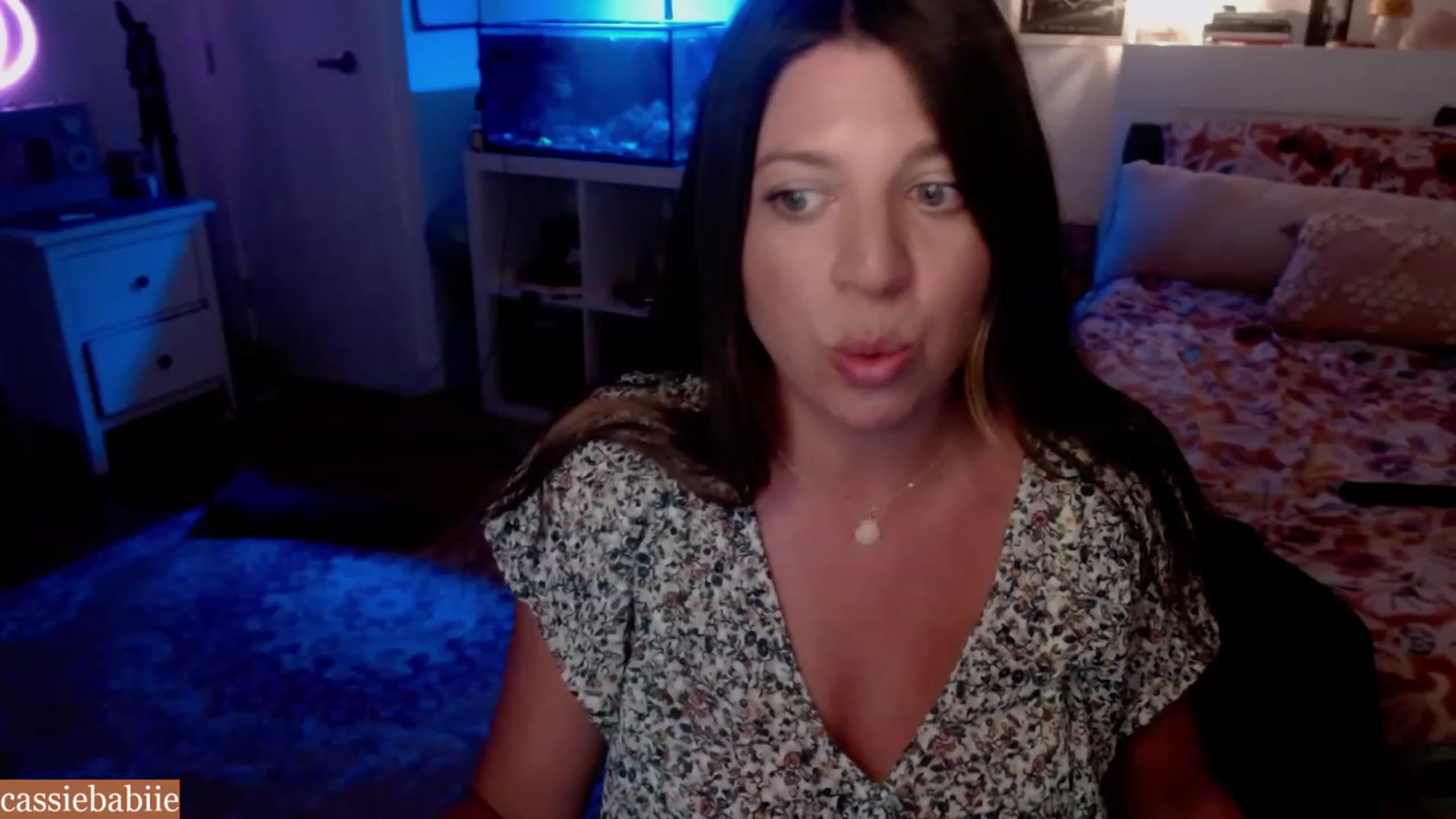 Gallery image thumbnail from CassieBabiie's myfreecams stream on, 06/28/2023, 03:24 image 15 of 20