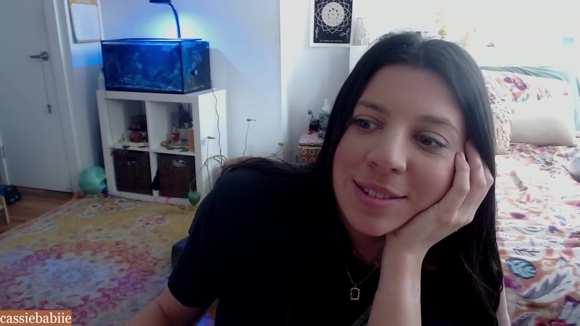 Gallery image thumbnail from CassieBabiie's myfreecams stream on, 11/17/2023, 17:17 image 17 of 20
