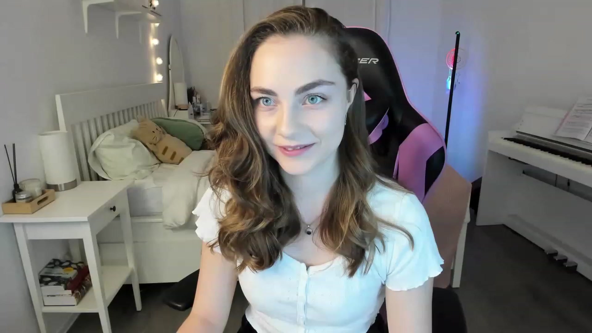 Gallery image thumbnail from CassieBlade's myfreecams stream on, 01/26/2023, 19:07 image 10 of 20