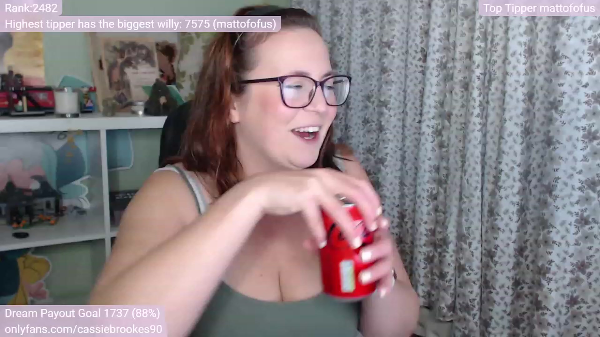 Gallery image thumbnail from CassieBrookes's myfreecams stream on, 11/24/2022, 16:26 image 19 of 20