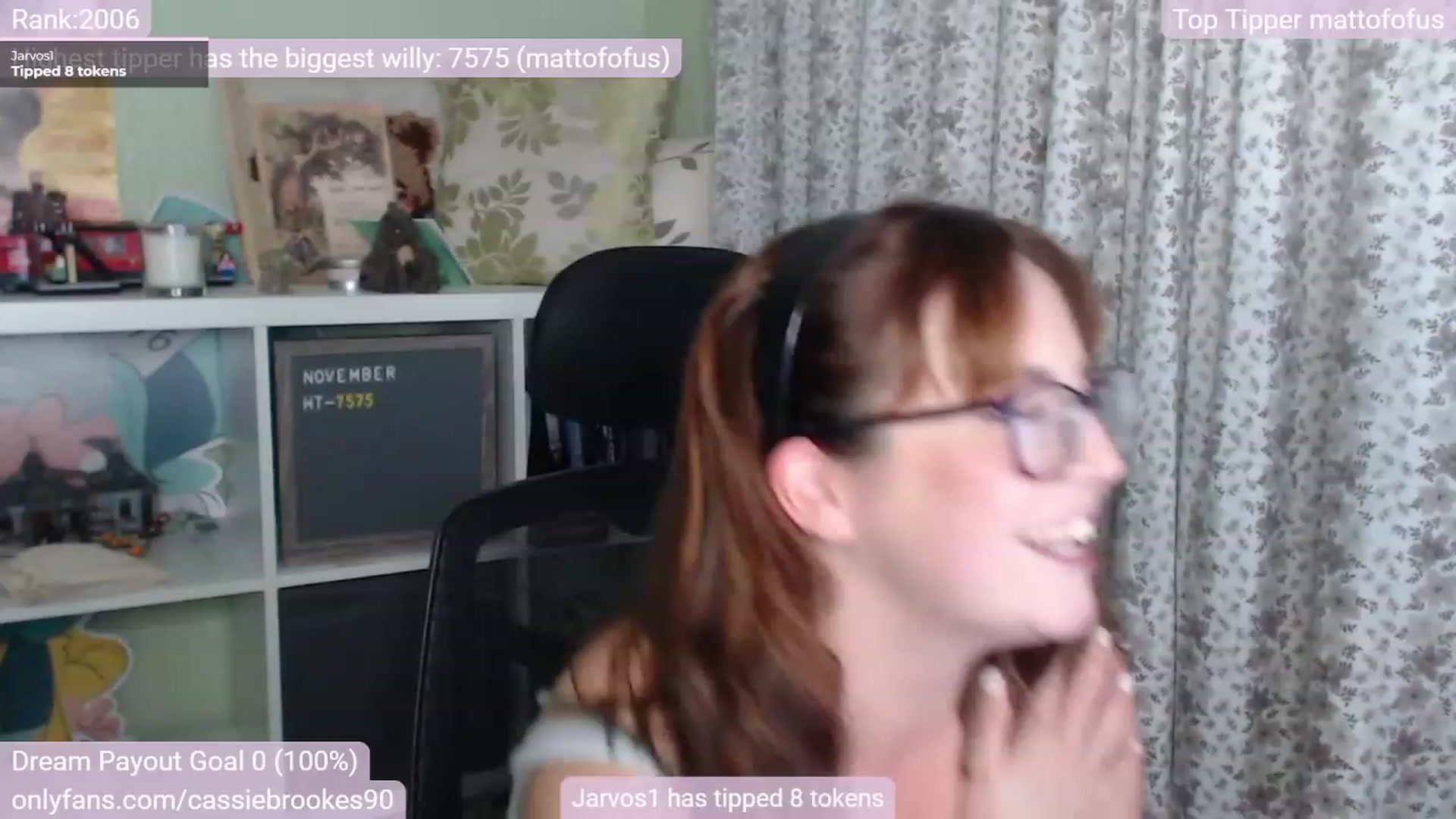 Gallery image thumbnail from CassieBrookes's myfreecams stream on, 11/24/2022, 20:28 image 17 of 20