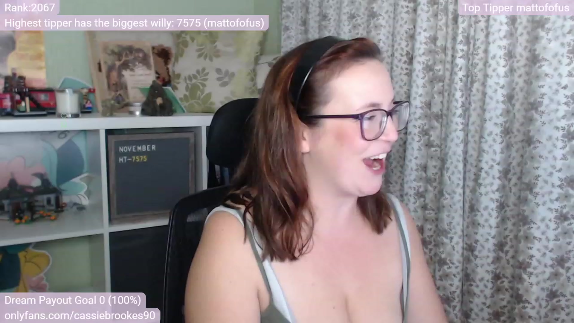 Gallery image thumbnail from CassieBrookes's myfreecams stream on, 11/24/2022, 20:28 image 8 of 20