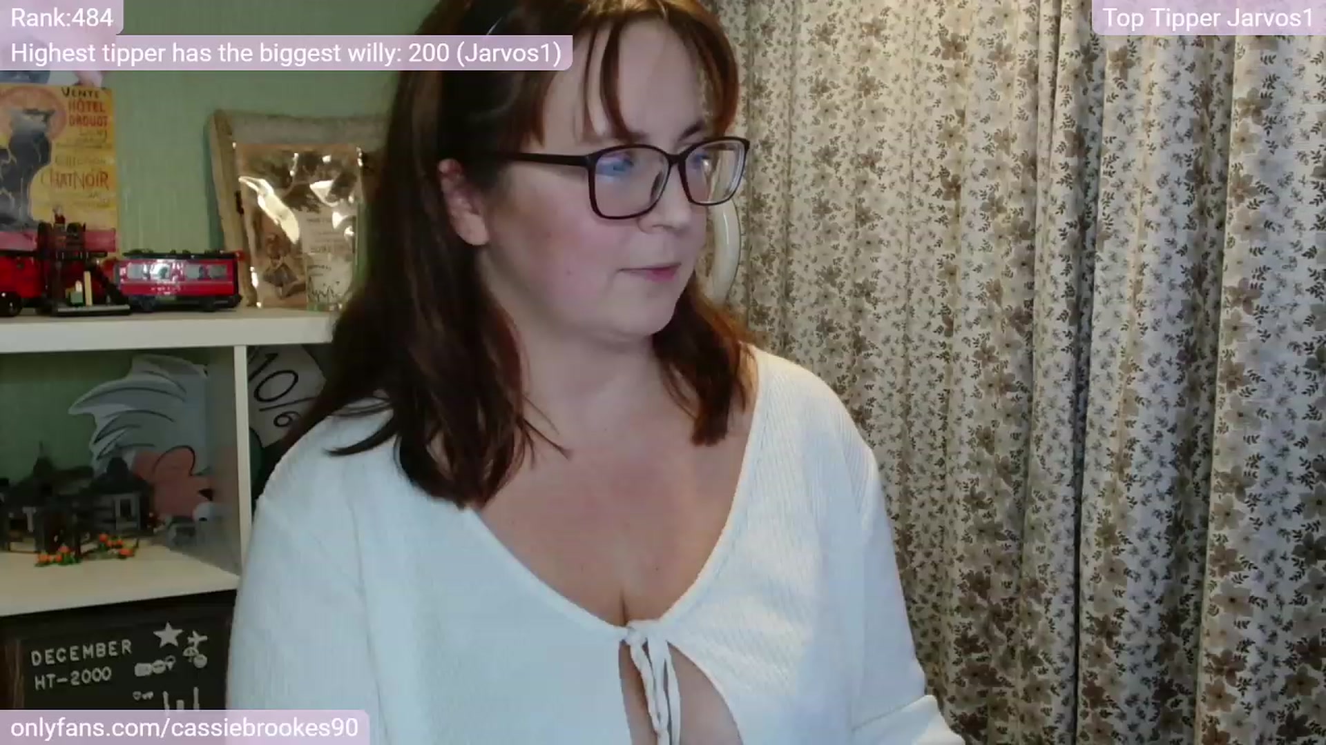 Gallery image thumbnail from CassieBrookes's myfreecams stream on, 12/03/2022, 19:10 image 20 of 20