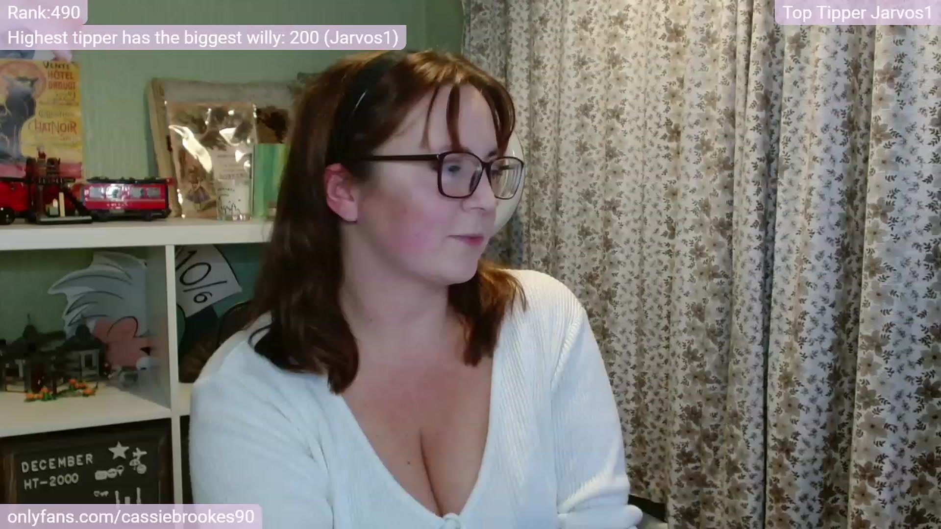 Gallery image thumbnail from CassieBrookes's myfreecams stream on, 12/03/2022, 19:10 image 11 of 20