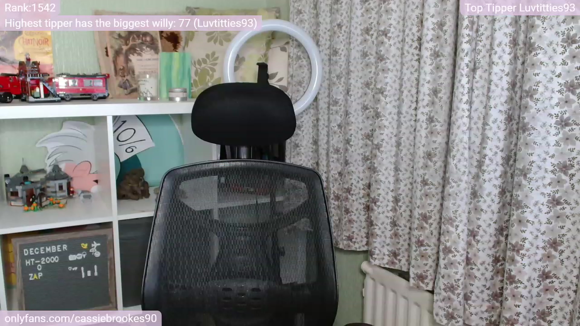 Gallery image thumbnail from CassieBrookes's myfreecams stream on, 12/09/2022, 16:36 image 20 of 20
