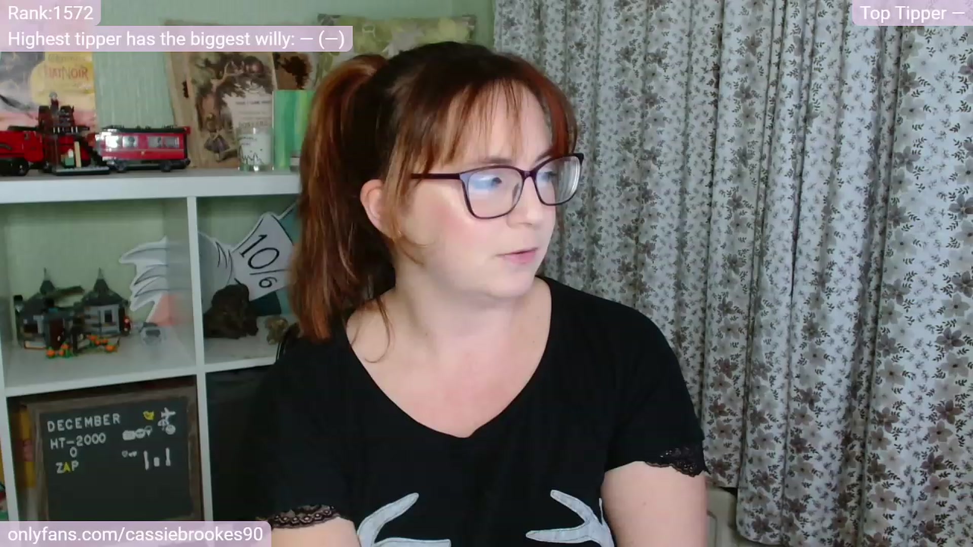 Gallery image thumbnail from CassieBrookes's myfreecams stream on, 12/10/2022, 19:03 image 2 of 20