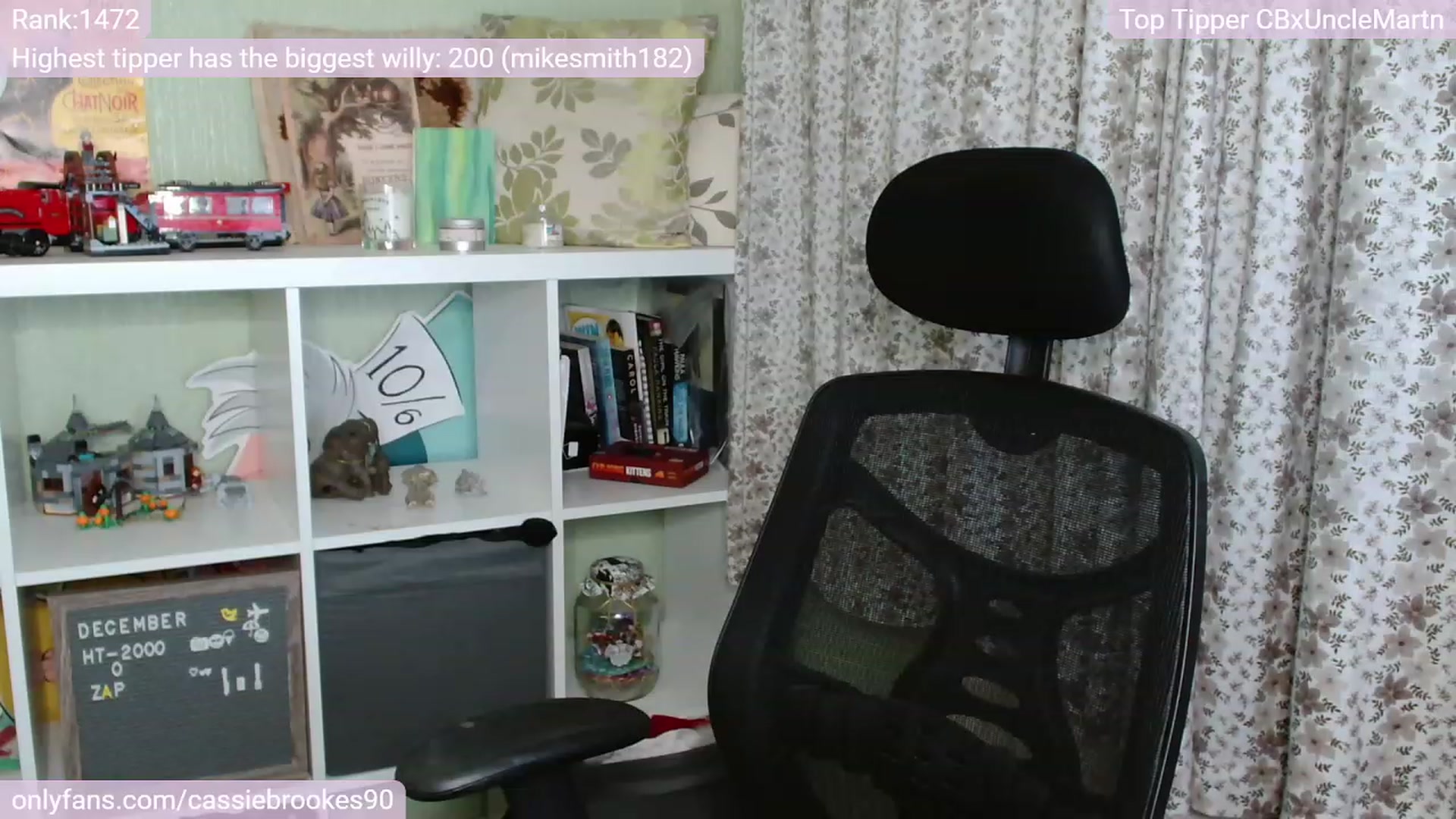 Gallery image thumbnail from CassieBrookes's myfreecams stream on, 12/10/2022, 19:38 image 20 of 20