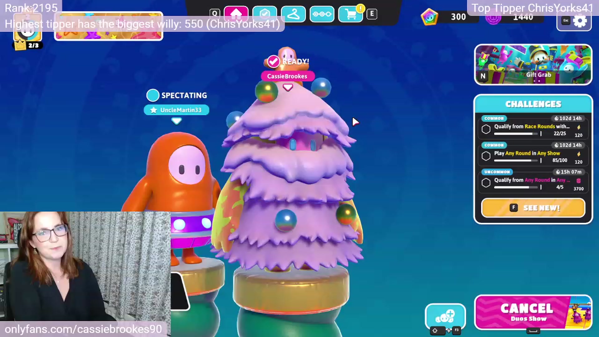 Gallery image thumbnail from CassieBrookes's myfreecams stream on, 12/22/2022, 19:01 image 12 of 20