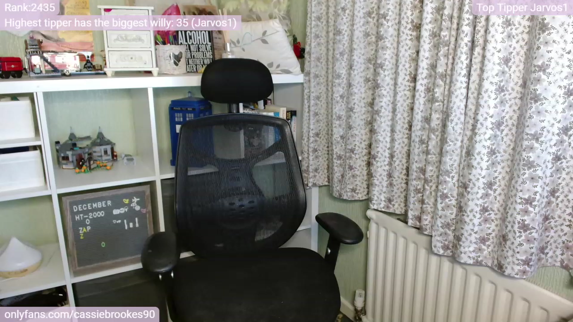 Gallery image thumbnail from CassieBrookes's myfreecams stream on, 12/31/2022, 17:44 image 4 of 20